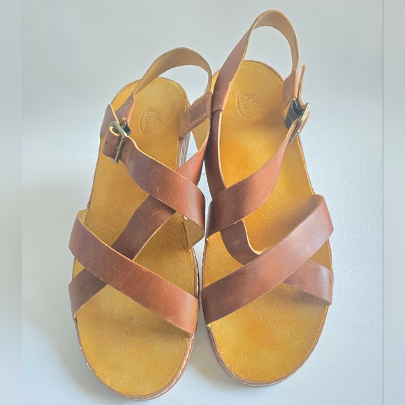 Chaco Wayfarer Sandals in OCHER Size 11 - Picture 5 of 11